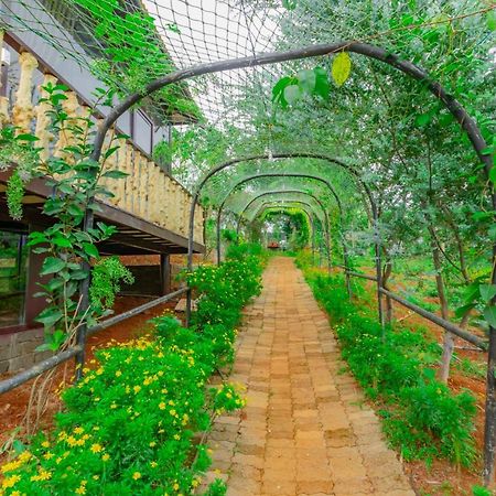 Phuong Nam Gia Trang Farmstay Gia Nghĩa Esterno foto