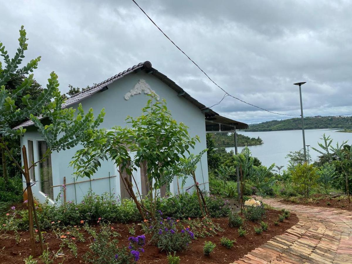 Phuong Nam Gia Trang Farmstay Gia Nghĩa Esterno foto