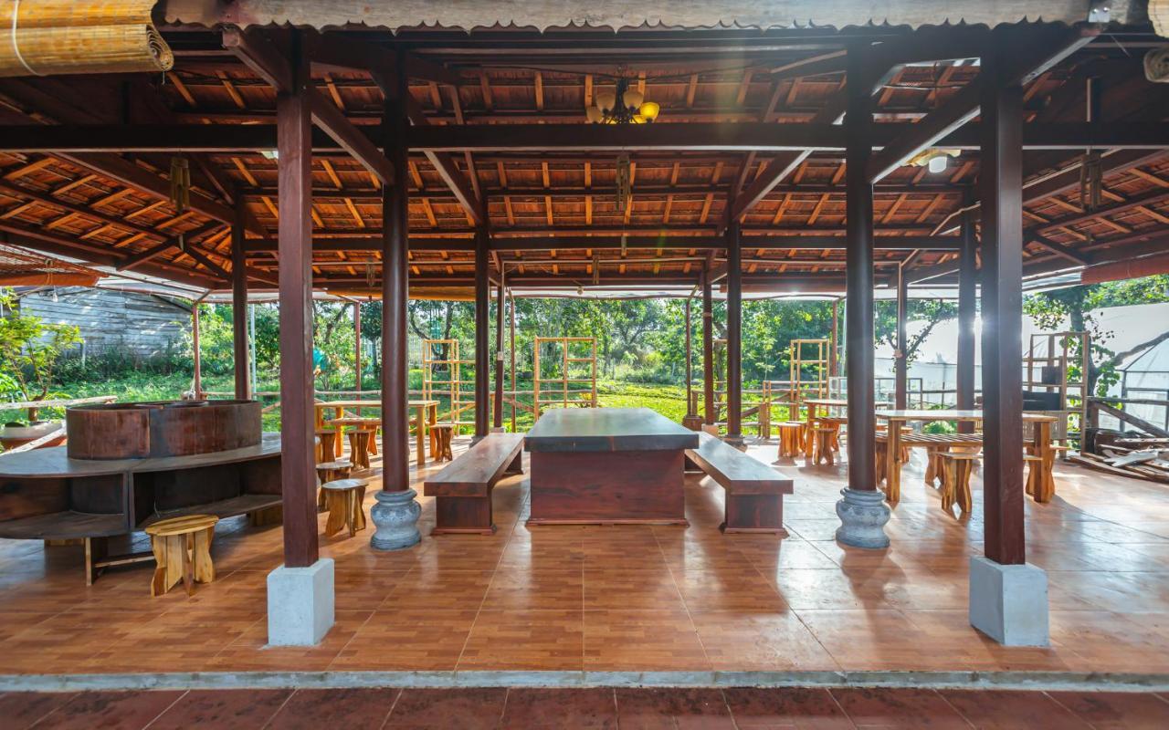 Phuong Nam Gia Trang Farmstay Gia Nghĩa Esterno foto