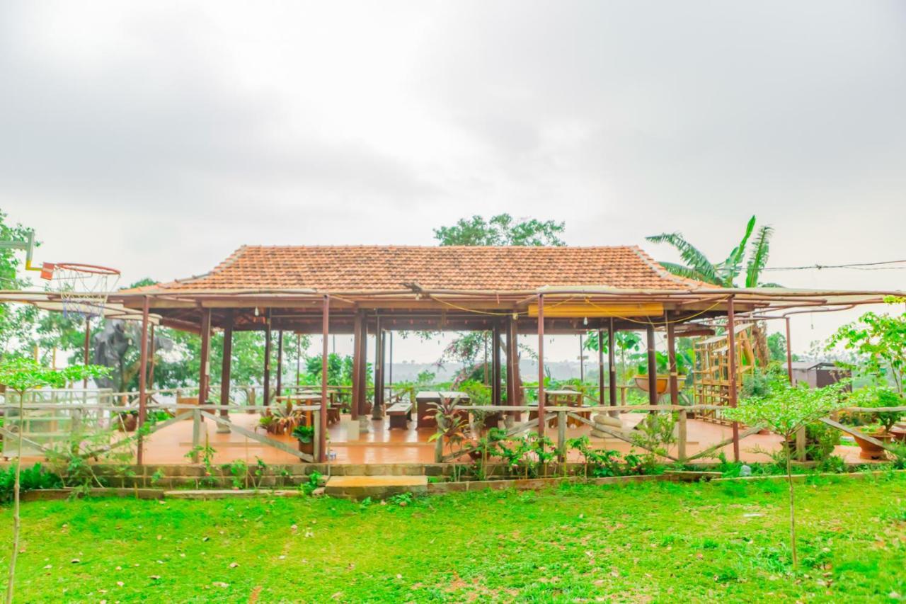 Phuong Nam Gia Trang Farmstay Gia Nghĩa Esterno foto